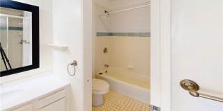 5117 W Wooley Gallery 10