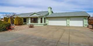 3 Bedroom, 2 bath home with Garage in Prescott Valley Gallery 1