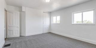 Available JULY 2026 - Spacious 3 Bedroom, 1.5 Bath w/ City Views! Gallery 23