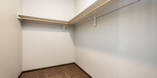 Spacious Townhome In The Kingston Neighborhood Gallery 20