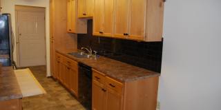 3 Bedroom Home N side of Newberg Gallery 6