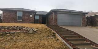 Located in Canyon TX Close to WT !!! 3/2/2 CH/A Gallery 1