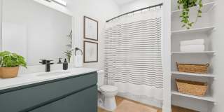 Ridgeline at Sloans Gallery 5