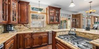 12104 GUINEVERE Place Gallery 9