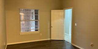 10220 Lilac Gallery 15