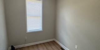 2216 Whittier Avenue - 1 Gallery 22