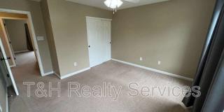 11451 Sutton Place Drive East Gallery 15