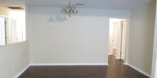 879 Arlington Drive Gallery 4