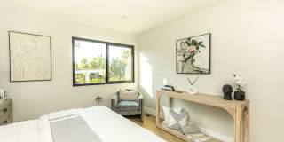 30+ Day Fully Stylishly furnished & Tastefully designed Newport Beach Vacation Rental Gallery 11