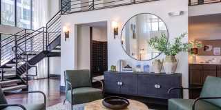 712 Tucker 712 Tucker Gallery 1