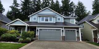 Beautiful Campus Glen 4-Bedroom! Gallery 1