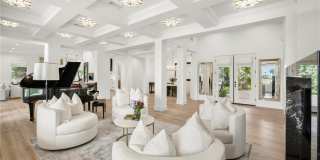 304 N Royal Ascot Drive Gallery 15