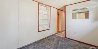 742 E Park Avenue Gallery 17