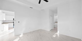 1923 Sunniland BLVD Gallery 25