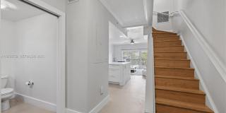 300 Euclid Ave Gallery 7