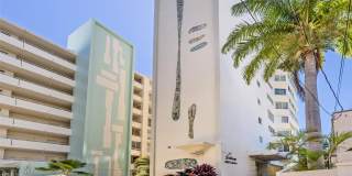 3065 Kalakaua Ave. PH Gallery 27