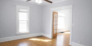 1303-HEN Gallery 7