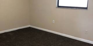 4 Bed 1 Bath Home | Pet Friendly | Washer Dryer Hook Ups | Section 8 Welcome Gallery 9