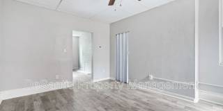 1705 Tustin Street Gallery 20