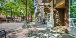 923 Peachtree Street NE Gallery 105