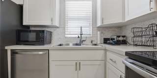 7540 BAY ISLAND DRIVE S Gallery 14