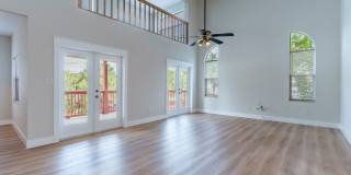 Coastal Retreat Steps from the Sand in Indian Rocks Beach Coastal Retreat Steps from the Sand in Indian Rocks Beach Gallery 8