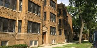 6704 N Artesian Ave Gallery 1