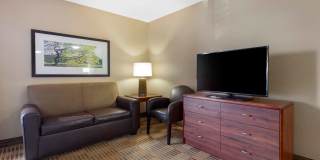 Evansville - East Gallery 10