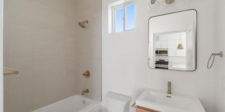 10558 Encino Avenue Gallery 12