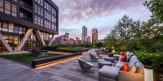 Glasshouse Pittsburgh Gallery 21