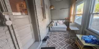 Very Spacious 2 BR/1 BA in Wrigleyville Gallery 27