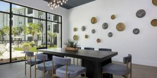 Rosalia Winter Park - 55+ Active Adult Apartment Homes Gallery 4