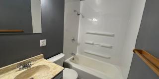 Cozy 2-Bedroom Home In a Peaceful Neighborhood! Gallery 7
