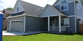Stunning 5 Bed / 3.5 Bath Executive Home with Two Primary Suites! Stunning 5 Bed / 3.5 Bath Executive Home with Two Primary Suites! Gallery 3