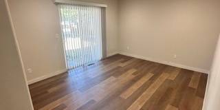 Lovely, recently remodeled 3Bd townhouse duplex! Available for viewing now! Call me to inquire today. Lovely, recently remodeled 3Bd townhouse duplex! Available for viewing now! Call me to inquire today. Gallery 13