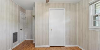 Close to Downtown Athens! Established neighborhood! Gallery 16