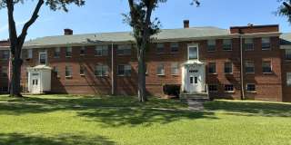 1876 Forrest Hills Blvd-4 1876 Forrest Hills Blvd-4 Gallery 5