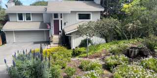 Sunny - Fully Furnished 2-Bedroom, with Office and 2 1/2 bathrooms. Gallery 1
