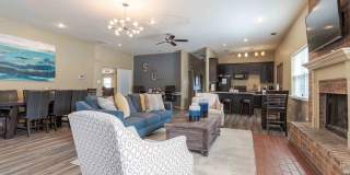 South Oaks Gallery 19