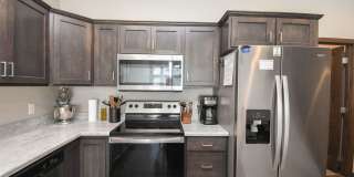 Stylish Townhome in Harrisburg School District – Open Floor Plan & Loft! Gallery 8
