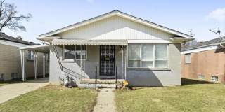 20247 Griggs Street Gallery 1