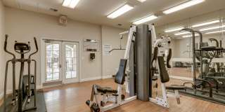Sunrise Bluffs Apartment Homes Gallery 9