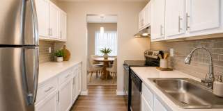 The Evalee Apartments Gallery 2