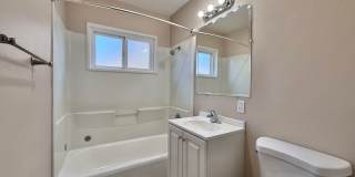 Spacious 2 Bedroom Condo Near Mission Valley! Spacious 2 Bedroom Condo Near Mission Valley! Gallery 7