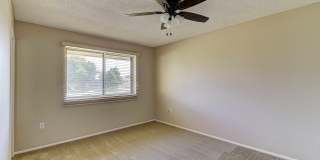10645 W Saratoga Cir Gallery 14