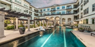Overture Stone Oak Age 55+ Apartment Homes Gallery 32