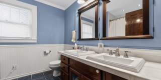 Charming 3BR House in Syracuse Gallery 24