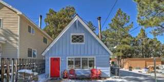2 Bedroom Lodge- Pet Friendly- Fenced Yard Gallery 1