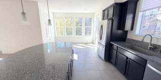 NW Reno Luxury End Unit Townhouse - On the Truckee River/Easy Commute to Truckee Gallery 1