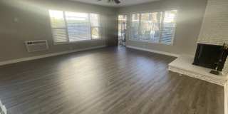 Atlas Arcadia Gallery 24